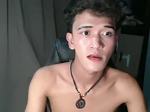 kenbigcockxx online show from October 16, 2025, 9:32 am