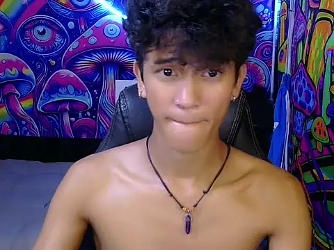 kenbigcockxx online show from June 11, 2026, 3:48 am