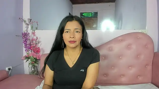 DianaOchoa  online show from September 9, 2025, 2:11 am