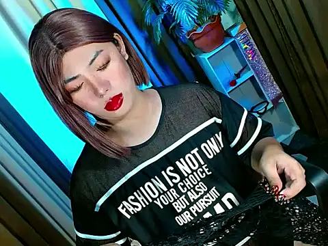 bigfattycocksonya27 online show from October 29, 2025, 4:42 pm