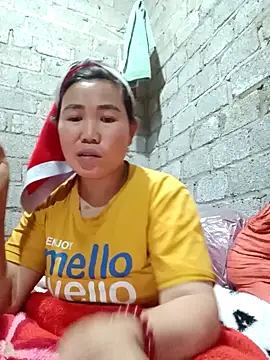 Snapshot of jienrrr chatting on October 7, 2025, 11:18 am jienrrr online show from October 7, 2025, 11:18 am