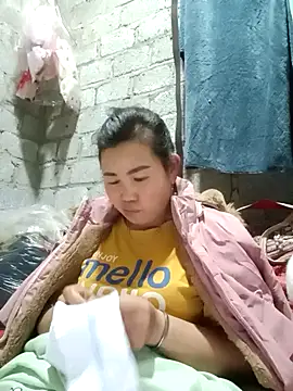 Snapshot of jienrrr chatting on November 3, 2025, 1:29 am jienrrr online show from November 3, 2025, 1:29 am