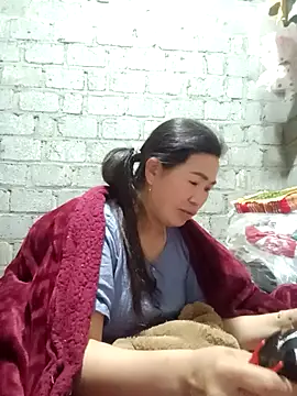 Snapshot of jienrrr chatting on November 23, 2025, 12:43 am jienrrr online show from November 23, 2025, 12:43 am