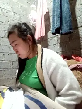 Snapshot of jienrrr chatting on November 30, 2025, 2:32 pm jienrrr online show from November 30, 2025, 2:32 pm