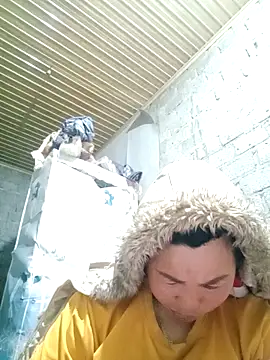 Snapshot of jienrrr chatting on March 4, 2026, 2:17 am jienrrr online show from March 4, 2026, 2:17 am