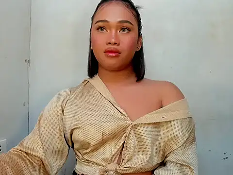 Exotic alyssa69 online show from September 21, 2025, 5:58 pm