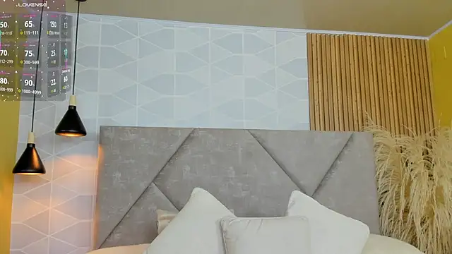 Jade Whisper online show from September 10, 2025, 1:27 am