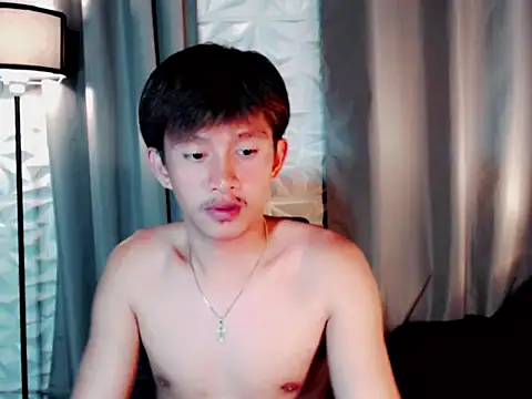 Snapshot of prince_elaijah chatting on February 6, 2026, 11:13 am prince elaijah online show from February 6, 2026, 11:13 am