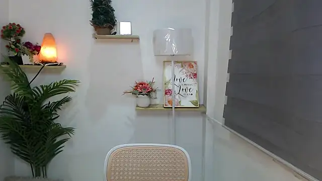 scarlett brownx69 online show from September 19, 2025, 11:11 am