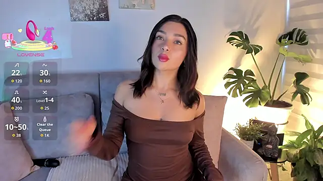 Estrer collins online show from January 8, 2026, 8:00 pm