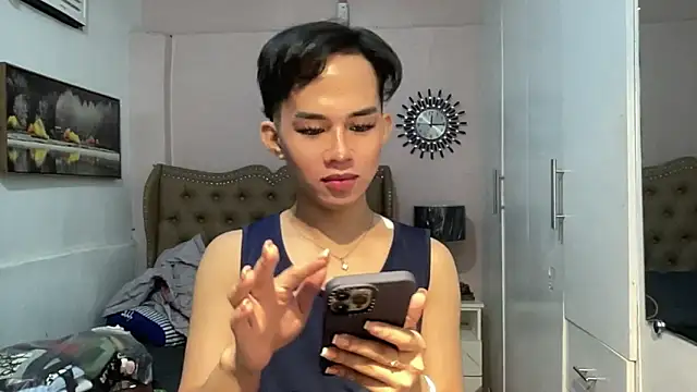 Snapshot of solana_imani chatting on September 19, 2025, 11:22 am solana imani online show from September 19, 2025, 11:22 am