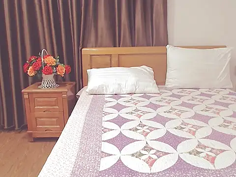 ruby 8x online show from October 11, 2025, 9:35 pm