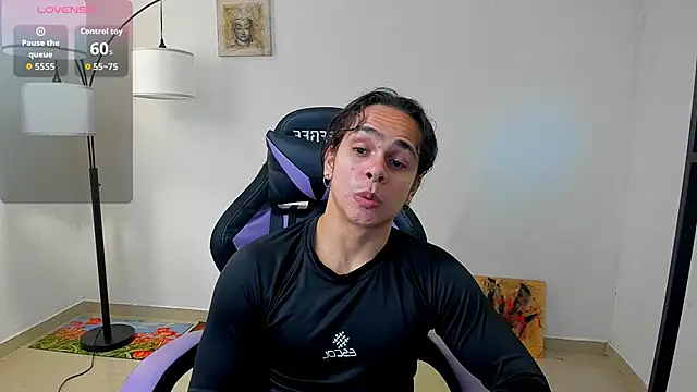 Maximiliano scoott   online show from October 29, 2025, 9:16 pm