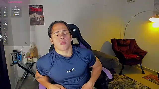 Maximiliano scoott   online show from February 27, 2026, 10:32 pm