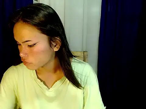 urhotty megss online show from March 19, 2026, 12:36 am