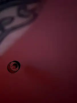 YoungLeo2006 online show from October 3, 2025, 6:38 pm