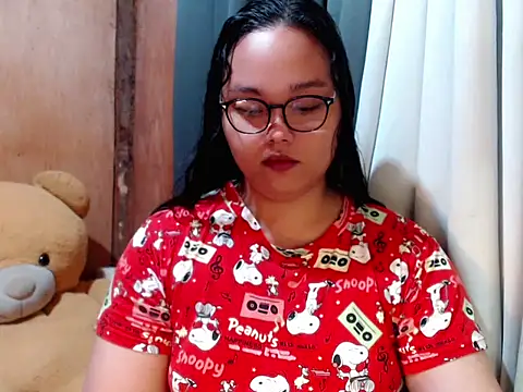  Lylia online show from February 1, 2026, 10:30 pm