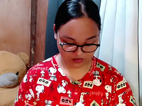  Lylia online show from February 2, 2026, 10:36 am