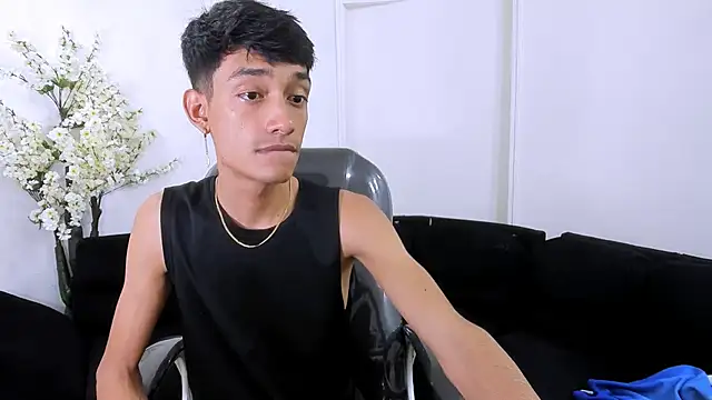 Snapshot of Sir_of_Lust chatting on October 18, 2025, 2:58 am Sir of Lust online show from October 18, 2025, 2:58 am