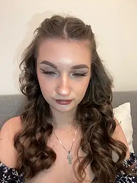 AdelinaEmber online show from December 15, 2025, 10:41 am