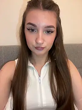 AdelinaEmber online show from January 6, 2026, 11:25 am