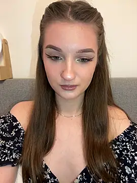 AdelinaEmber online show from January 10, 2026, 11:34 am