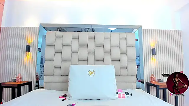 ikia lopez  online show from October 16, 2025, 7:37 pm