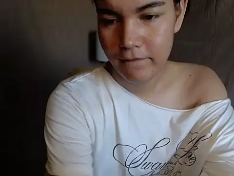 Enchantress Magdalena online show from April 6, 2026, 6:14 am