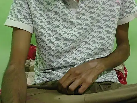 rockyy23boy online show from November 11, 2025, 10:43 pm