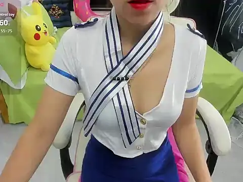 LuckyBabe new01 online show from September 21, 2025, 2:51 pm