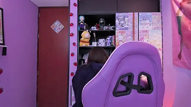 Vero Osb  online show from February 12, 2026, 11:33 pm