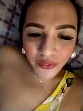 enoria1992 online show from November 11, 2025, 7:08 am