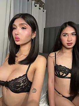 EmeraldGreyson online show from June 6, 2026, 7:13 am