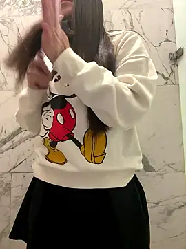 Isabella21  online show from January 8, 2026, 12:35 am