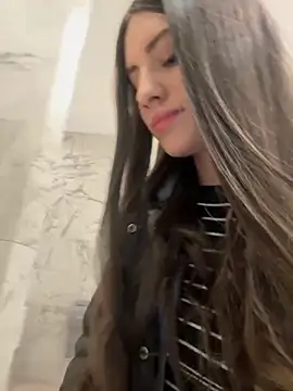 Isabella21  online show from February 12, 2026, 12:16 am