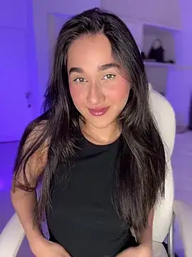 julieta jhonss online show from March 2, 2026, 3:20 am