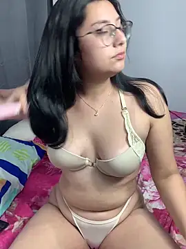 Velma star online show from November 11, 2025, 10:59 am