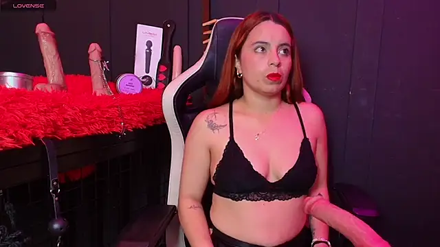 Snapshot of Meghan_storm chatting on December 3, 2025, 11:41 am Meghan storm online show from December 3, 2025, 11:41 am