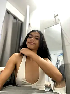 Snapshot of urcurlydiva chatting on September 30, 2025, 8:52 am urcurlydiva online show from September 30, 2025, 8:52 am