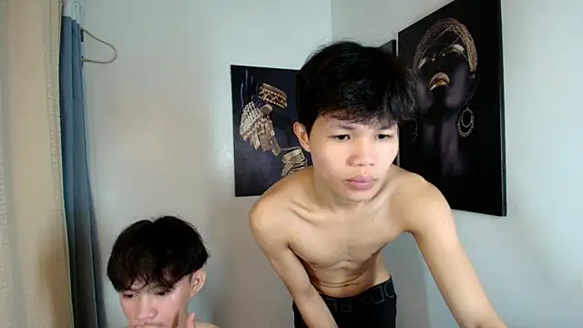 crazyasiantwink online show from December 16, 2025, 6:02 pm