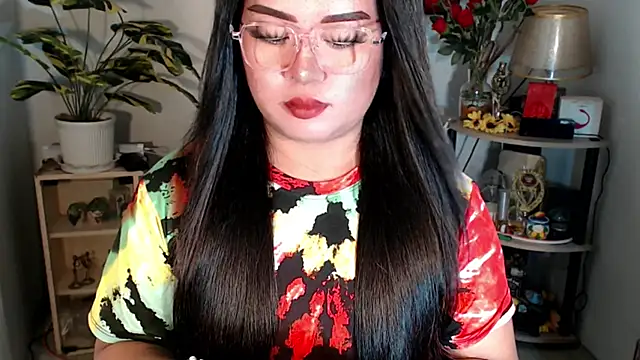 YourSweet-mich online show from September 24, 2025, 7:01 am