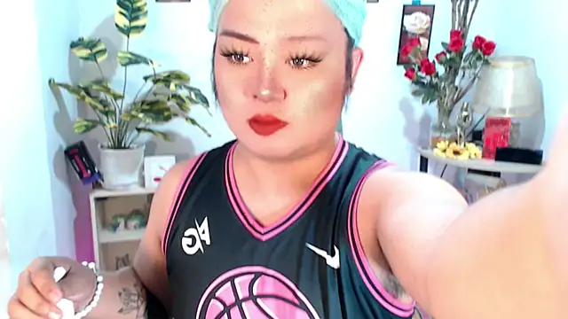 YourSweet-mich online show from September 26, 2025, 11:36 am