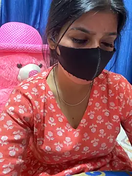 Hot Jaanvi  online show from March 18, 2026, 6:11 pm