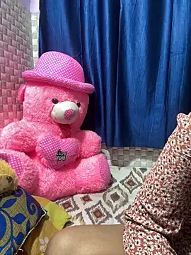 Hot Jaanvi  online show from March 21, 2026, 4:28 am