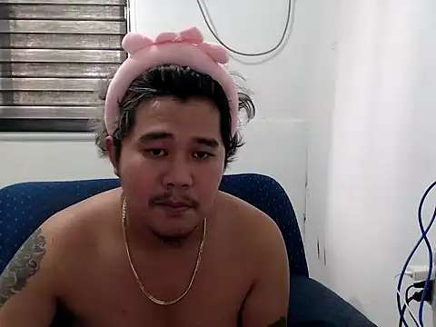 tastylicious John19 online show from November 14, 2025, 2:10 am