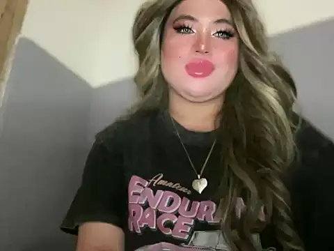 Snapshot of Naughtyrosecum chatting on November 8, 2025, 3:12 pm Naughtyrosecum online show from November 8, 2025, 3:12 pm