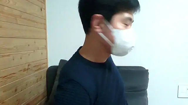  kinggun  online show from December 5, 2025, 3:09 pm