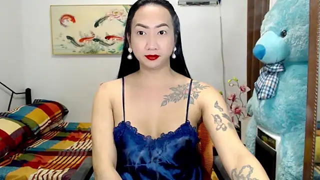 LovelyQueen69 online show from November 19, 2025, 9:53 am