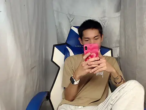 riks tyler online show from April 5, 2026, 7:11 pm