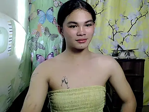 Snapshot of urgirljane chatting on October 21, 2025, 2:12 am urgirljane online show from October 21, 2025, 2:12 am